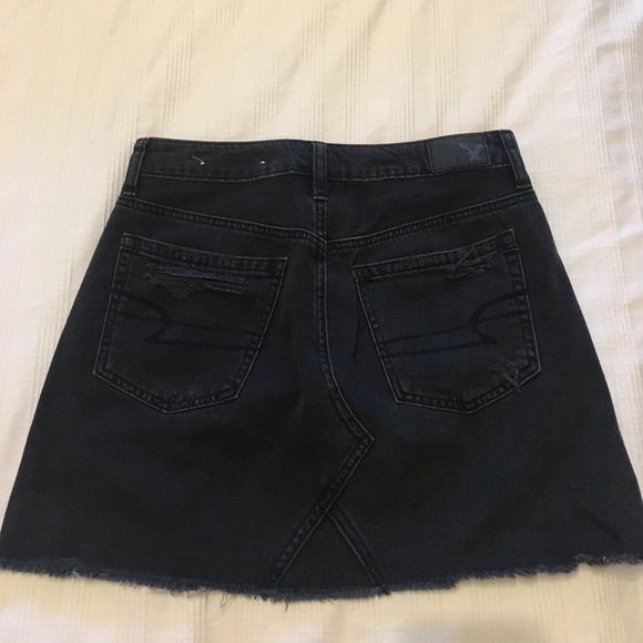 American Eagle Distressed Black Denim Skirt - Picture 3 of 4